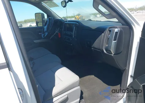 2015 Chevrolet Silverado 1500 1Lt из США, поврежденный, VIN 3GCUKREC1FG150559